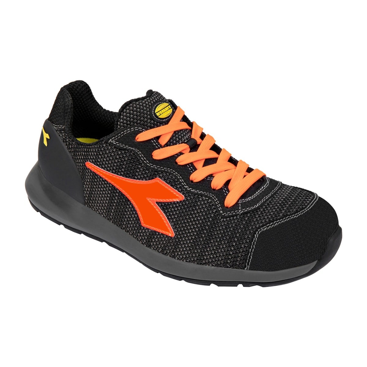 diadora d strike